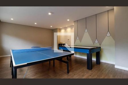 Apartamento à venda com 33m², 2 quartos e sem vagaÁrea comum