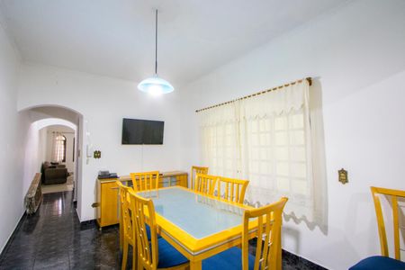 Casa à venda com 135m², 3 quartos e 2 vagasCopa