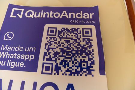 Apartamento para alugar com 70m², 2 quartos e 1 vagaPlaquinha 