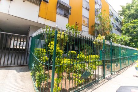 Apartamento para alugar com 70m², 2 quartos e 1 vagaFachada