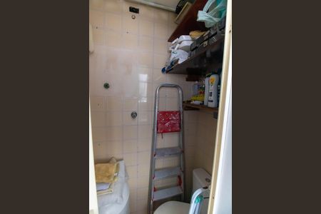 Apartamento para alugar com 70m², 2 quartos e 1 vagaBanheiro de serviço