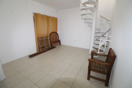 Sala de casa para alugar com 2 quartos, 90m² em Vila Nair, São José dos Campos