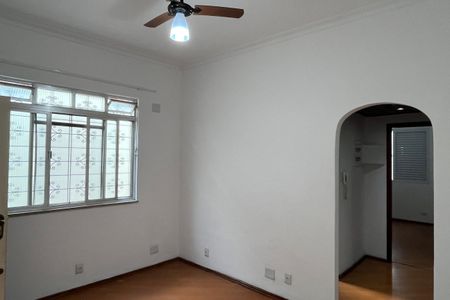 Sala de apartamento para alugar com 2 quartos, 63m² em Marapé, Santos