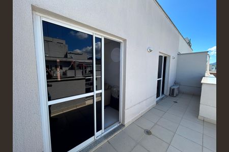 Apartamento à venda com 138m², 2 quartos e 1 vagaVaranda da Suíte