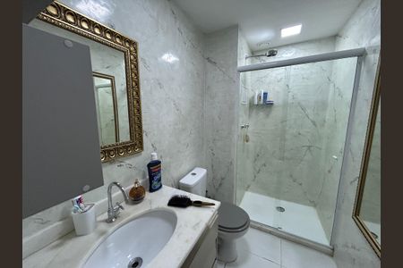 Apartamento à venda com 138m², 2 quartos e 1 vagaBanheiro da Suíte