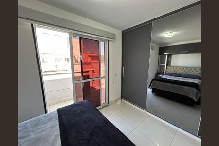 Apartamento à venda com 138m², 2 quartos e 1 vagaSuíte