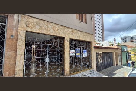Casa à venda com 196m², 3 quartos e 2 vagasFachada 