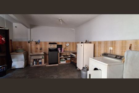 Casa à venda com 196m², 3 quartos e 2 vagasÁrea de Serviço 