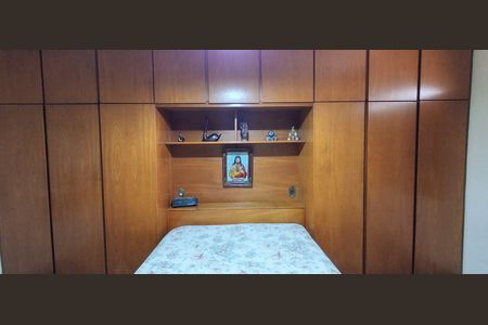 Casa à venda com 196m², 3 quartos e 2 vagasSuíte 