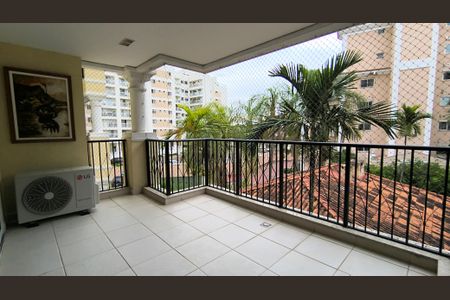 Varanda  de apartamento para alugar com 3 quartos, 127m² em Barra da Tijuca, Rio de Janeiro