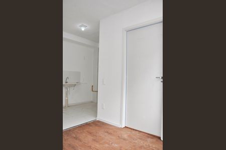 Apartamento para alugar com 32m², 2 quartos e sem vaga Apartamento para alugar com 32m², 2 quartos e sem vagaDetalhe - Sala