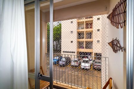 Sacada de apartamento para alugar com 2 quartos, 60m² em Parque Tomas Saraiva, São Paulo