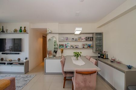 Sala de apartamento para alugar com 3 quartos, 82m² em Passo D’areia, Porto Alegre