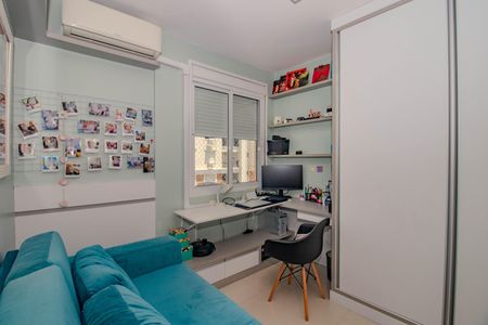 Quarto 2 de apartamento para alugar com 3 quartos, 82m² em Passo D’areia, Porto Alegre