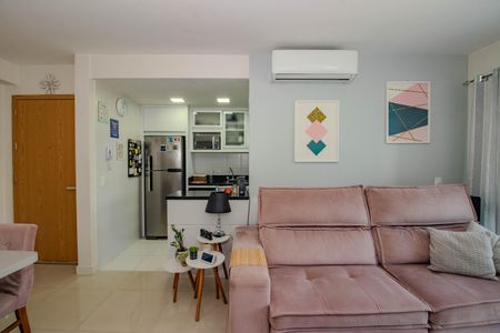 Sala de apartamento para alugar com 3 quartos, 82m² em Passo D’areia, Porto Alegre