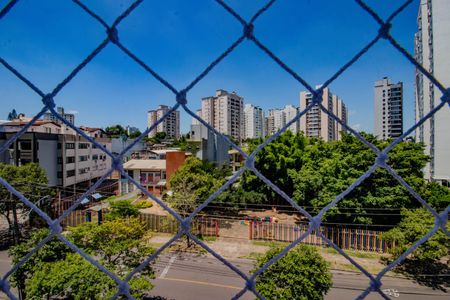 Vista de apartamento para alugar com 3 quartos, 82m² em Passo D’areia, Porto Alegre