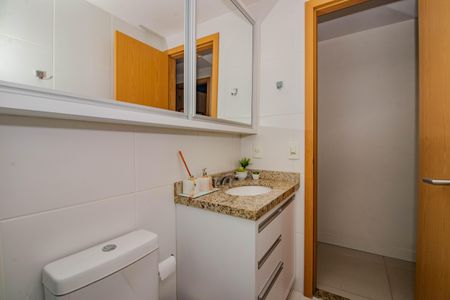 Apartamento para alugar com 82m², 3 quartos e 1 vaga Apartamento para alugar com 82m², 3 quartos e 1 vagaBanheiro Social