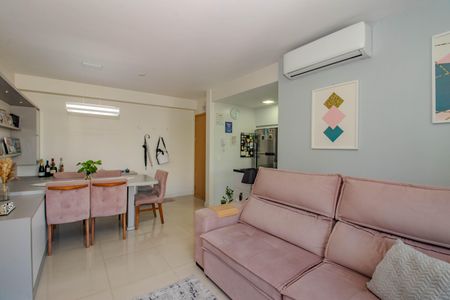 Apartamento para alugar com 82m², 3 quartos e 1 vaga Apartamento para alugar com 82m², 3 quartos e 1 vagaSala