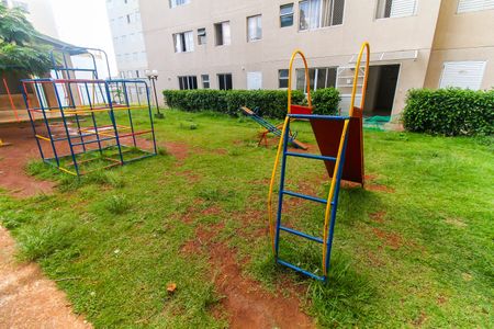 Apartamento para alugar com 44m², 2 quartos e 1 vaga Apartamento para alugar com 44m², 2 quartos e 1 vagaPlayground