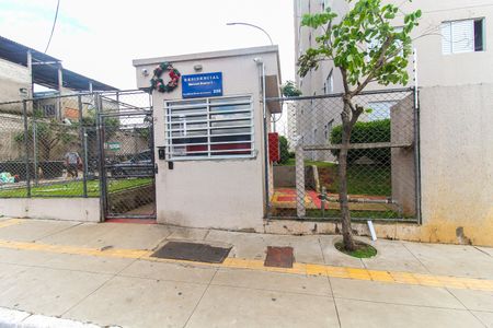 Apartamento para alugar com 44m², 2 quartos e 1 vaga Apartamento para alugar com 44m², 2 quartos e 1 vagaFachada