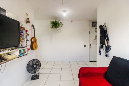 Sala de apartamento para alugar com 2 quartos, 44m² em Jardim Sao Luis (zona Leste), São Paulo