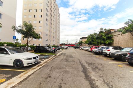 Apartamento para alugar com 44m², 2 quartos e 1 vaga Apartamento para alugar com 44m², 2 quartos e 1 vagaEstacionamento