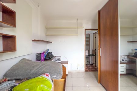 Apartamento para alugar com 77m², 3 quartos e 1 vagaQuarto 2