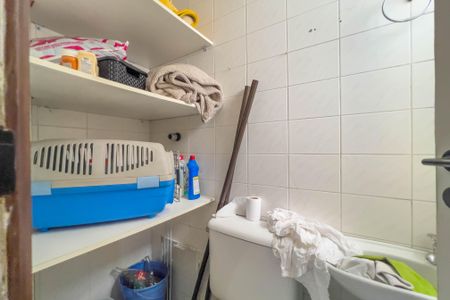 Apartamento para alugar com 77m², 3 quartos e 1 vagaÁrea de serviço