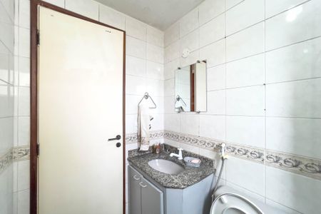 Apartamento para alugar com 77m², 3 quartos e 1 vagaBanheiro do quarto 1