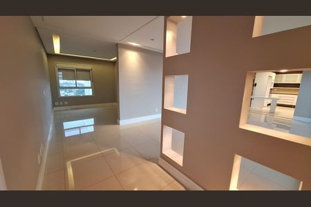 Apartamento para alugar com 3 quartos, 200m² em Empresarial 18 do Forte, Barueri