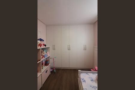 Apartamento à venda com 140m², 3 quartos e 2 vagasQuarto 2