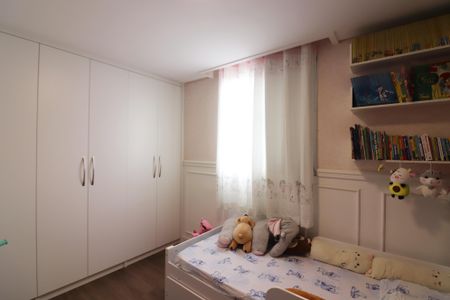 Apartamento à venda com 140m², 3 quartos e 2 vagasQuarto 2