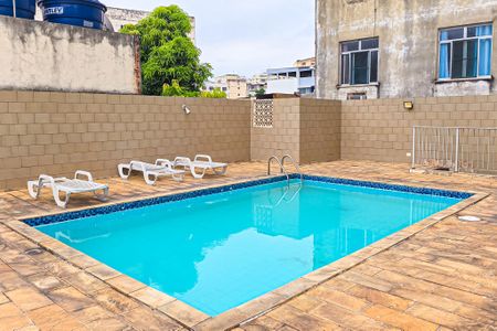 Apartamento para alugar com 80m², 2 quartos e 1 vagaÁrea comum - Piscina