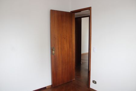 Apartamento à venda com 90m², 3 quartos e 2 vagasQuarto 2