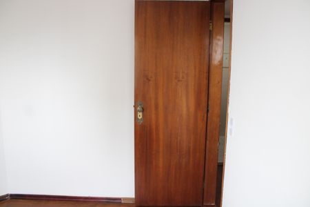 Apartamento à venda com 90m², 3 quartos e 2 vagasQuarto 2