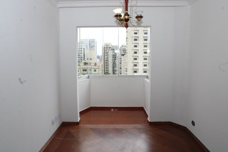 Apartamento à venda com 90m², 3 quartos e 2 vagasSala