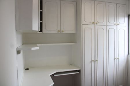 Apartamento à venda com 90m², 3 quartos e 2 vagasQuarto 1