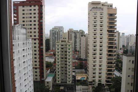 Apartamento à venda com 90m², 3 quartos e 2 vagasVista quarto 1