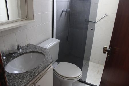 Apartamento à venda com 90m², 3 quartos e 2 vagasBanheiro 2