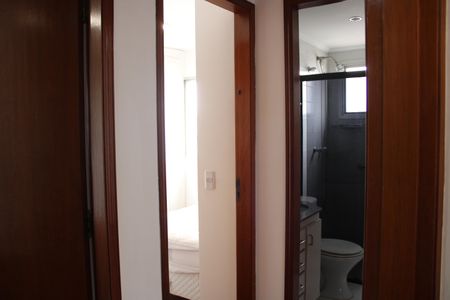 Apartamento à venda com 90m², 3 quartos e 2 vagasCorredor