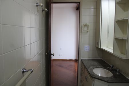 Apartamento à venda com 90m², 3 quartos e 2 vagasBanheiro suíte 1