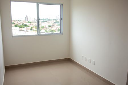 Apartamento para alugar com 2 quartos, 44m² em Vila Satúrnia, Campinas