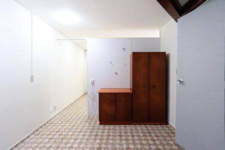 Casa para alugar com 30m², 1 quarto e sem vaga Casa para alugar com 30m², 1 quarto e sem vagaquarto