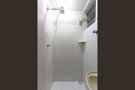 Casa para alugar com 30m², 1 quarto e sem vaga Casa para alugar com 30m², 1 quarto e sem vagaBanheiro