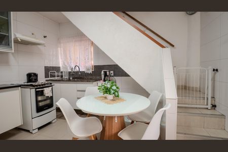 Casa à venda com 120m², 4 quartos e 1 vagaCozinha