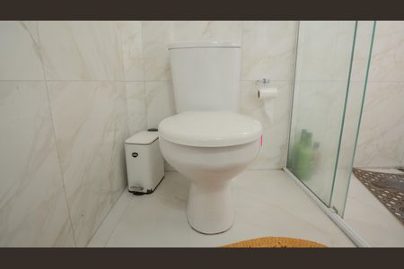 Casa à venda com 120m², 4 quartos e 1 vagaBanheiro 1