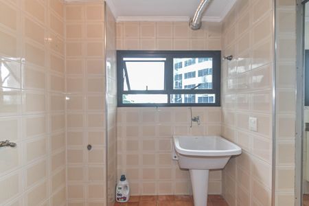 Apartamento para alugar com 96m², 3 quartos e 1 vagaÁrea de Serviço