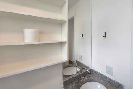 Apartamento para alugar com 46m², 2 quartos e 1 vaga Apartamento para alugar com 46m², 2 quartos e 1 vagaBanheiro