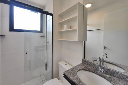 Apartamento para alugar com 46m², 2 quartos e 1 vaga Apartamento para alugar com 46m², 2 quartos e 1 vagaBanheiro