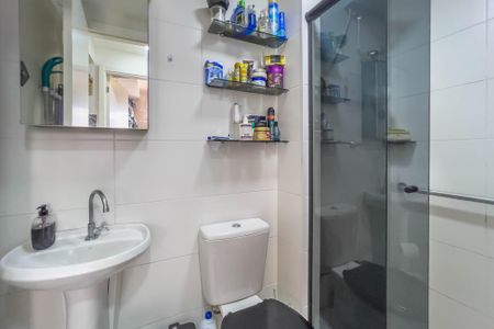 Apartamento à venda com 36m², 2 quartos e sem vaga Apartamento à venda com 36m², 2 quartos e sem vagaBanheiro